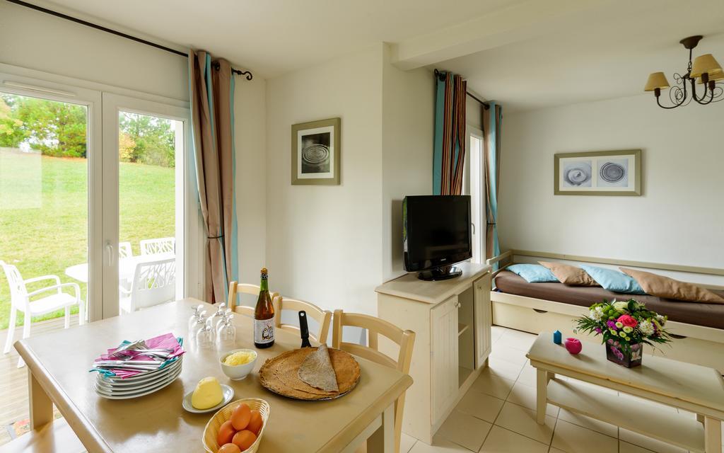 Lagrange Vacances Le Hameau De Peemor Pen 크로종 객실 사진